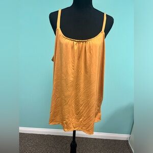 Bella flore sleeveless top color orange size 1X. NWOT